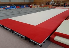 Tréninková pružinová gymnastická podlaha Gymnova "MONTREAL" 13 x 13m_obr5
