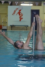 ACQUAPOLE© Aqua Pole dance steel , nastavitelná výška 2-2,5m_obr3