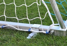 Fotbalová branka 5,0 x 2,0 m – hliníková, přenosná, s kotvením do země a pojezdovými koly_obr7