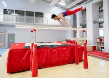 Mobilní nafukovací doskoková plocha velká - rozměr 585 x 390 x 95cm_obr3