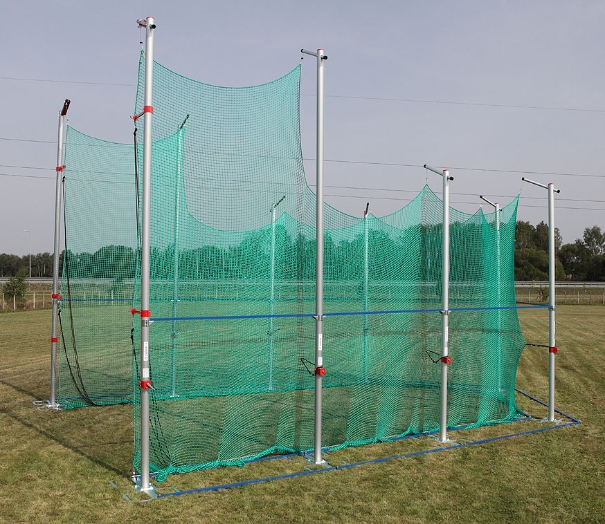 Klec pro hod diskem - zadní výška 5 m, přední výška 7 m,v souladu s IAAF 2020, Certifikace WA E-17-0943 KLD17-5/7-A
