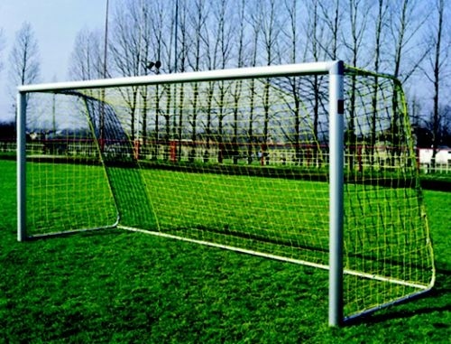 Branka na fotbal  Junior