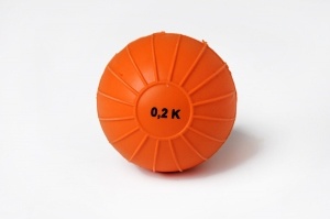 Rýhovaný míč s dvojitým obalem - hmotnost 0,2 kg