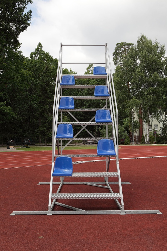 Schůdky pro časoměřiče – 8 míst SCH-8