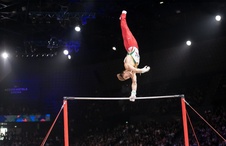 Soutěžní hrazda Gymnova MONTREAL - schválená FIG, standardní délka kotvících lan_obr2