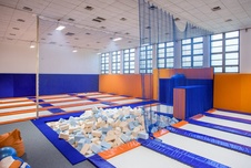 Ochranné polstrování na trampolínu - šířka 50cm_obr3