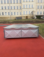 Kryt na doskočiště, pojízdný -  rozměry 6 x 4,3 x 0,8m_obr5