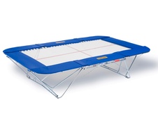 Tréninková trampolína Grand Master - syntetická odrazová plocha, 32mm vč. zvedacího vozíku na kolečkách "Safe & Comfort"_obr2