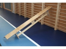 Tělocvičná lavička 2,5m_obr2