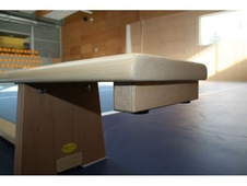 Tělocvičná lavička 2,5m_obr3