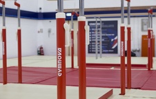 Soutěžní paralerní bradla s vyztuženým rámem a žerděmi - schváleno FIG_obr4