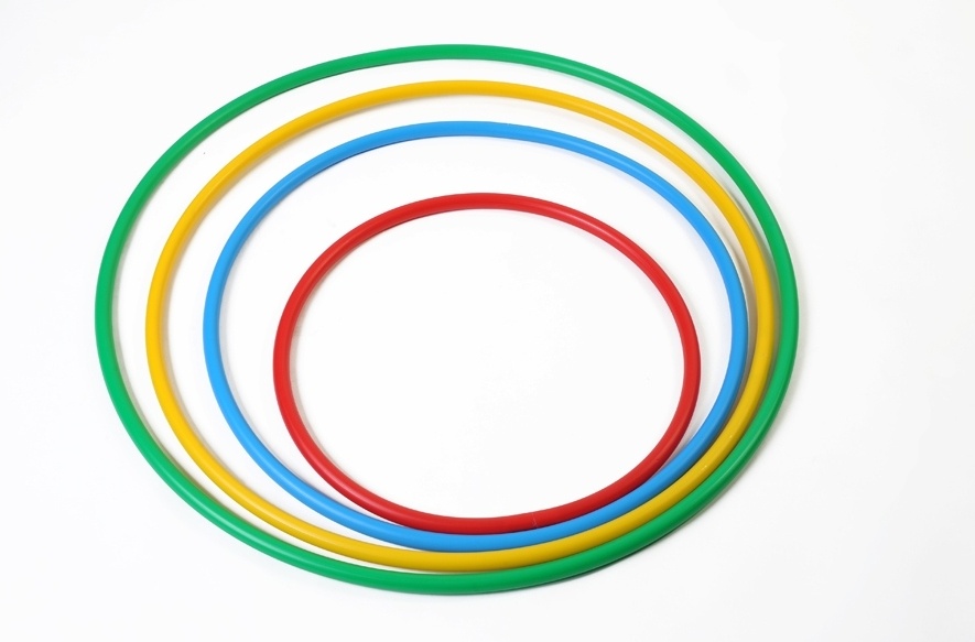 Obruč gymnastická plastiková - průměr 75 cm